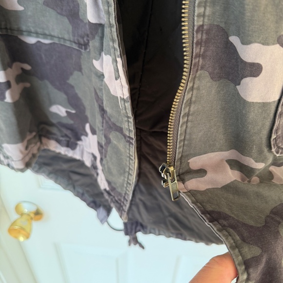 BB Dakota Camo coat - Picture 4 of 4